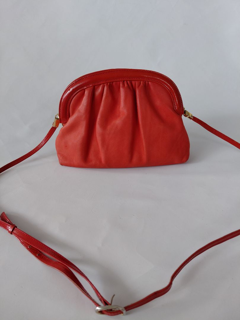 Leather wallet