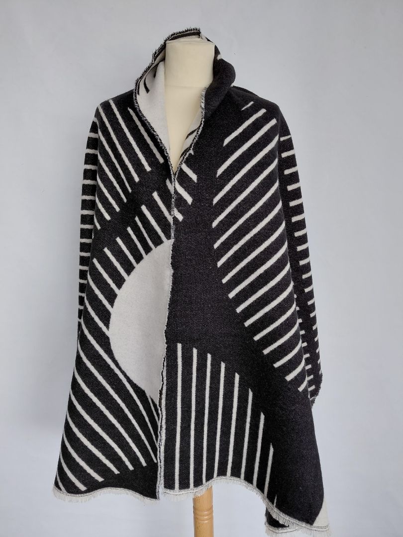 Scarf (200x65 cm), Zara