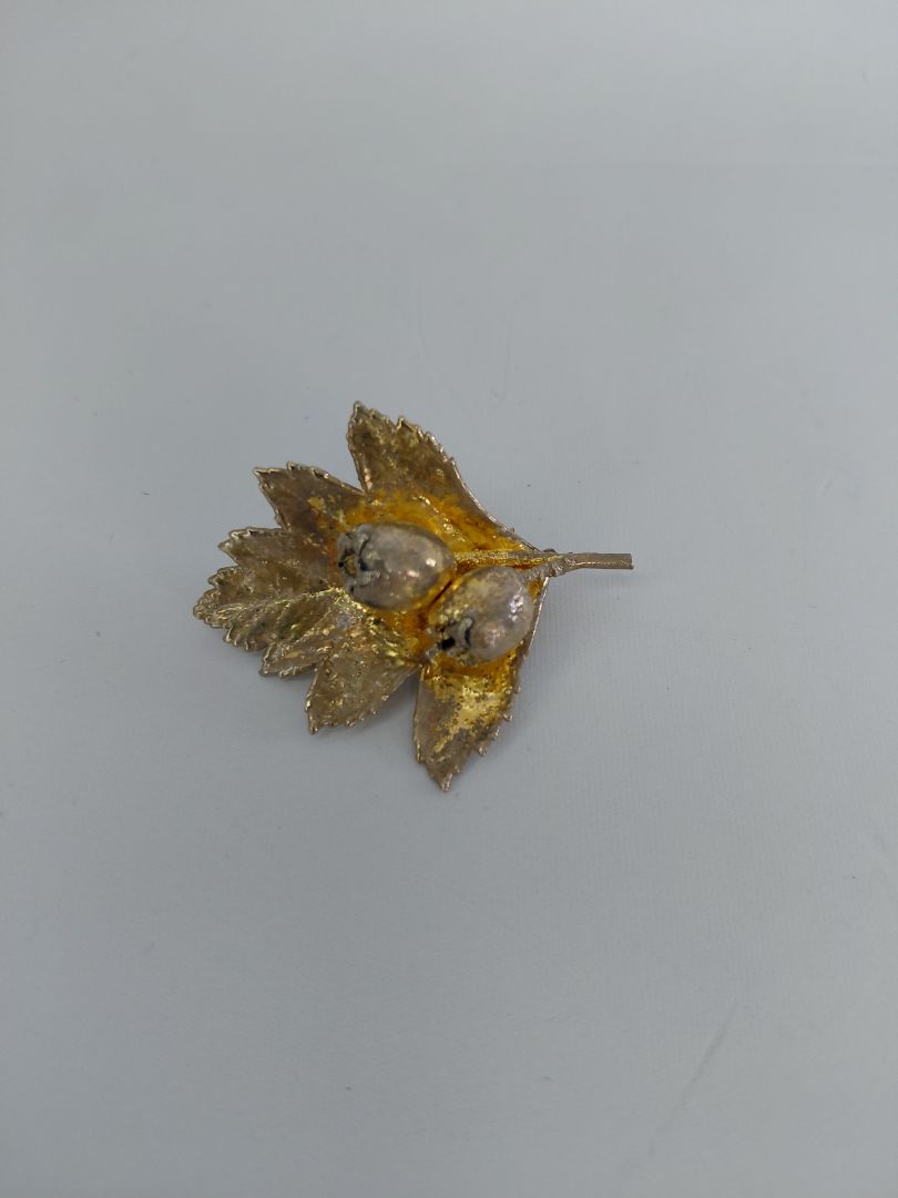 Earrings and 2 pins, Flora Danica of Copenhagen