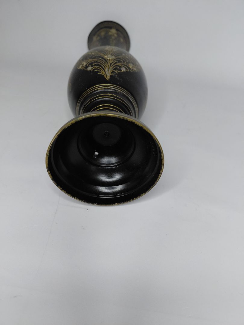 Vintage copper vase (30.5 cm)