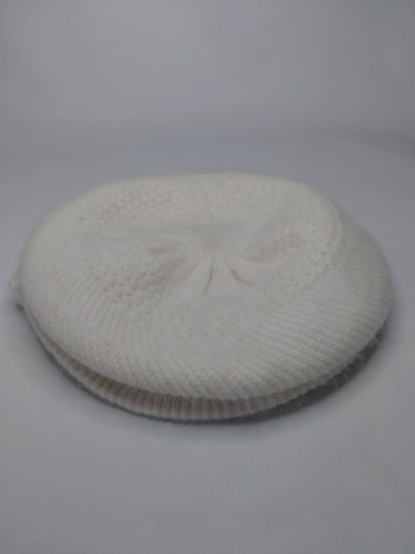 Hat with a rabbit fur trim