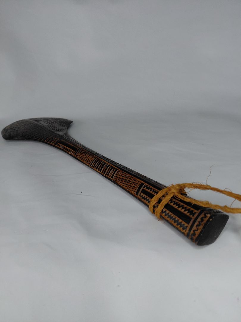 Handmade war club (Fiji)
