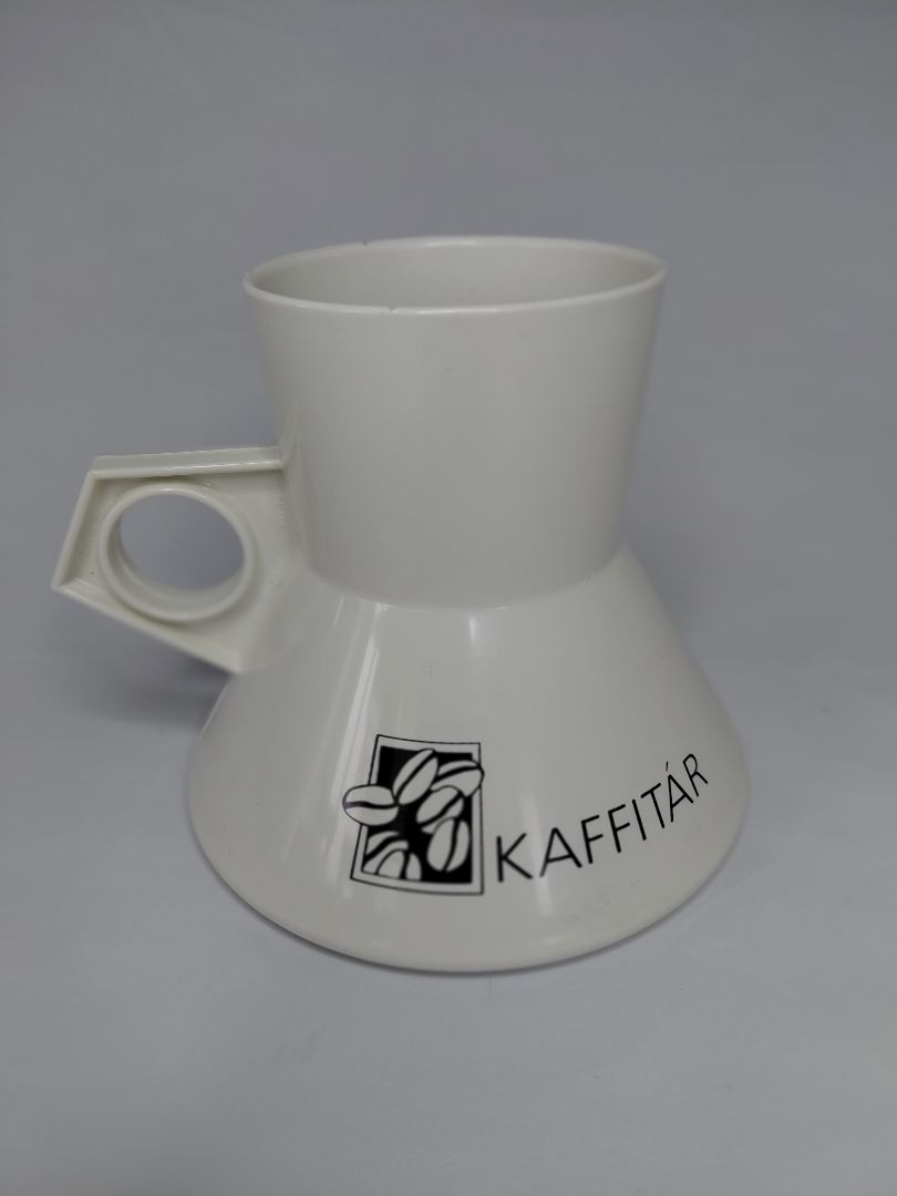 Vintage coffee cup marked Kaffitár, Kaffitár