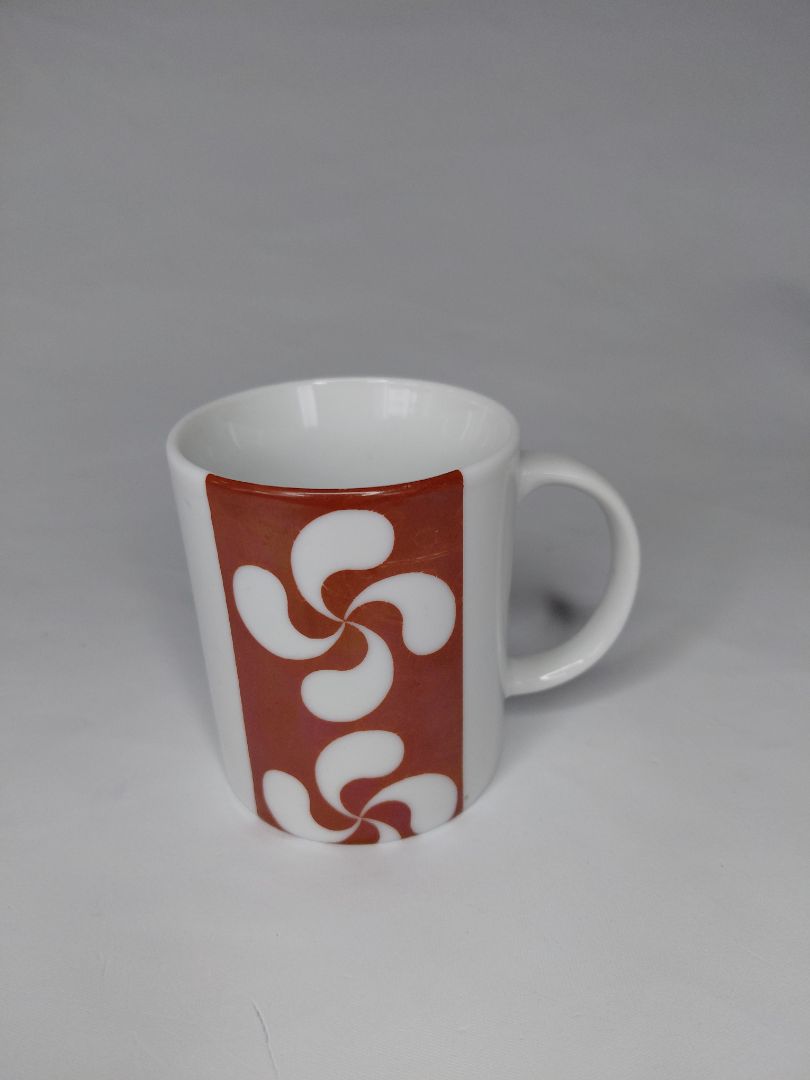 Small cup