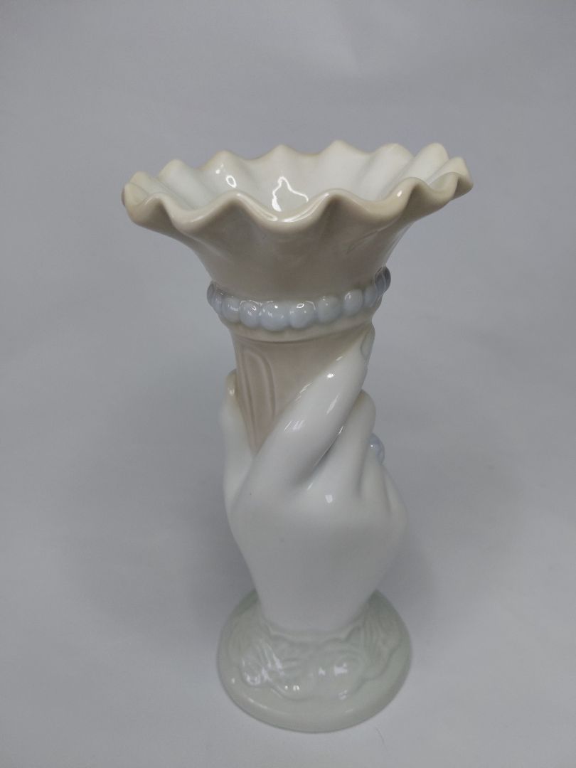 Vintage flower vase