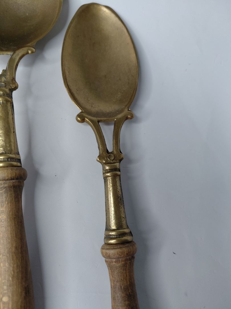 Brass ladle set