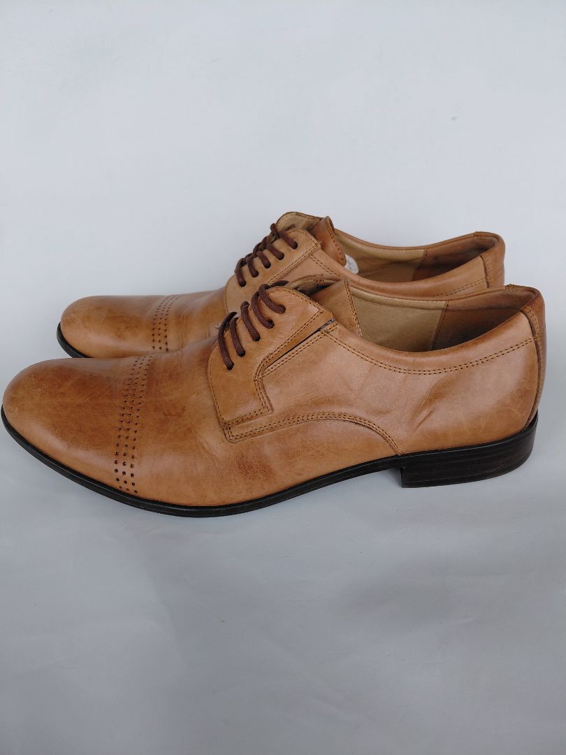 Brown leather shoes, EUR 42