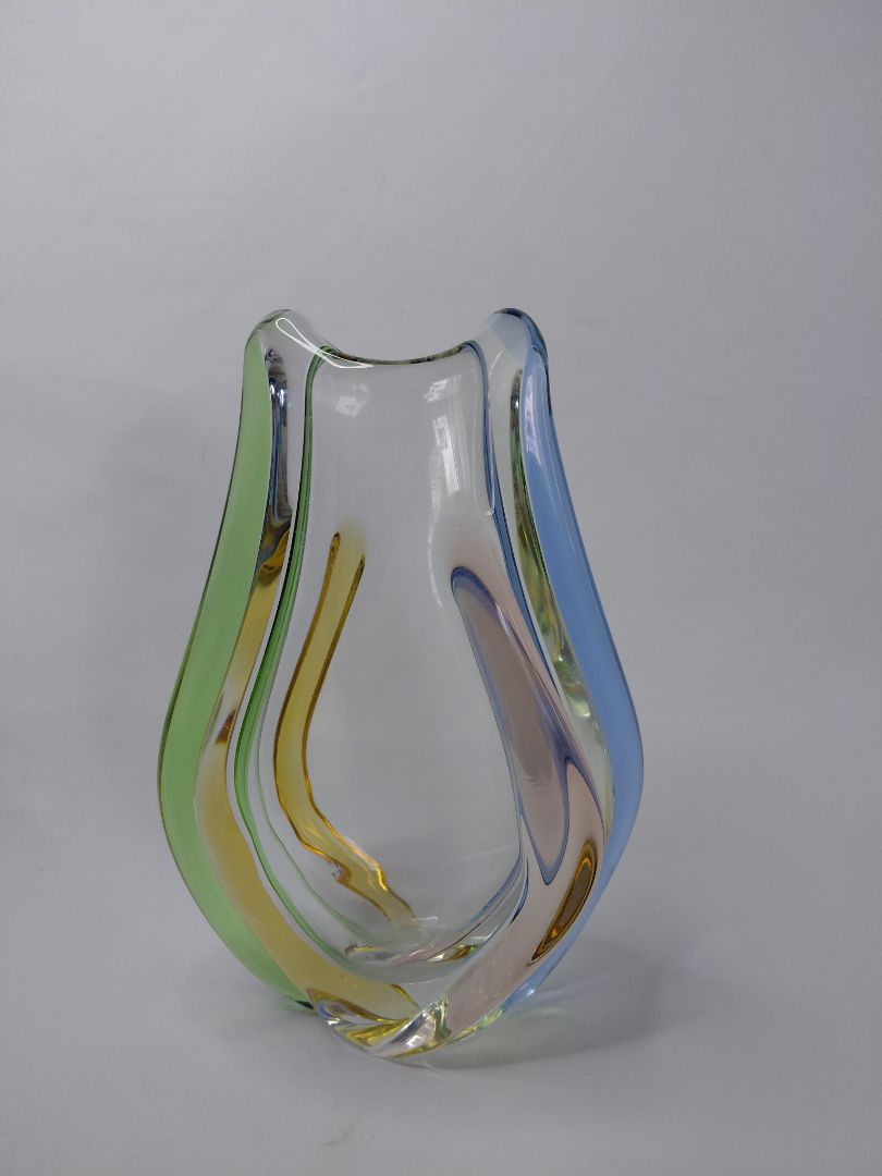 Vintage blómavasi (1950-1960), Frantisek Zemek fyrir Mstisov Glassworks