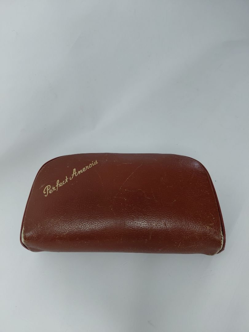 Old blood pressure monitor (50-55 years old), ERKA