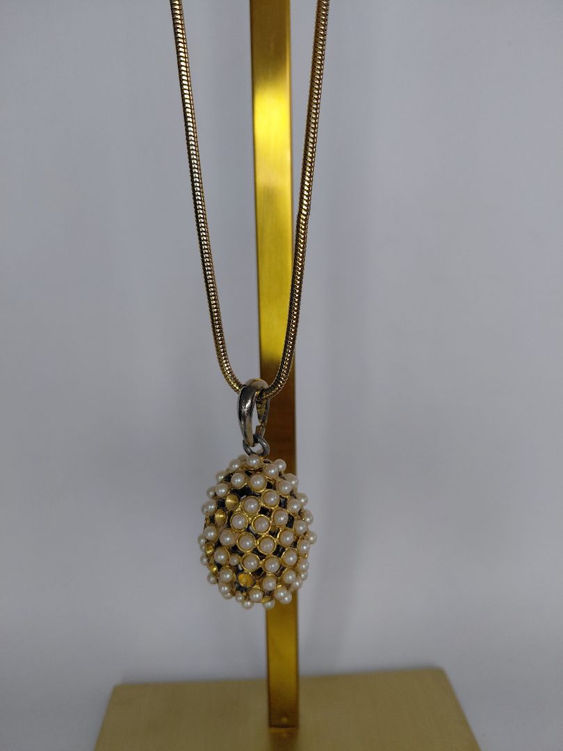 Vintage long necklace (1995)