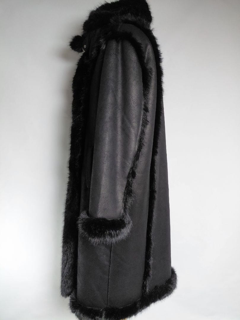 Fur coat (vegan) unused, M, Júník
