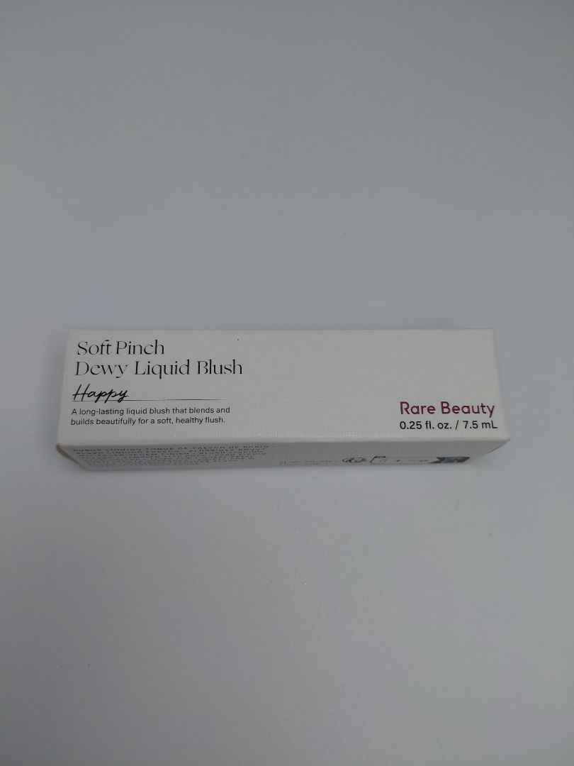 Kinnalitur, Dewy liquid blush happy, Rare Beauty