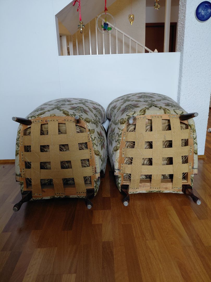 Antík sófasett, Guðmundur blindi húsgagnsmiður / Víði