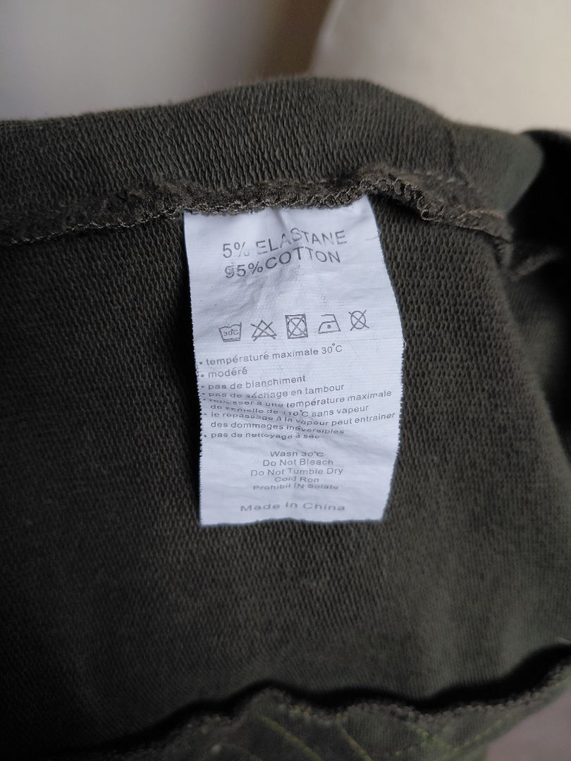 Jakki, L, Chica London