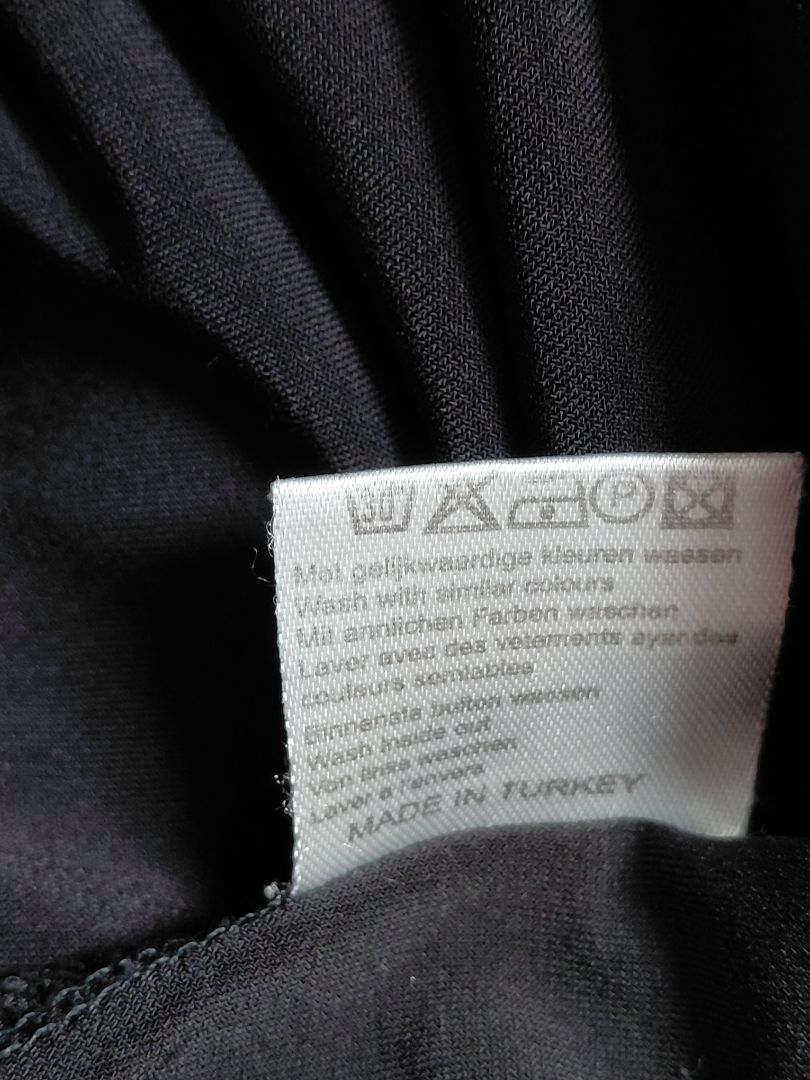 Kjóll með földum vösum, EUR 46, Angelle Milan