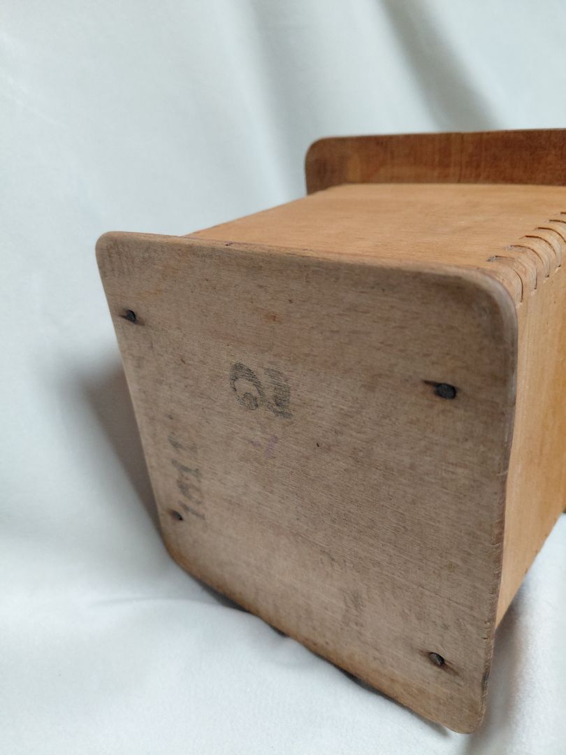 Antík kaffikvörn (1930s)