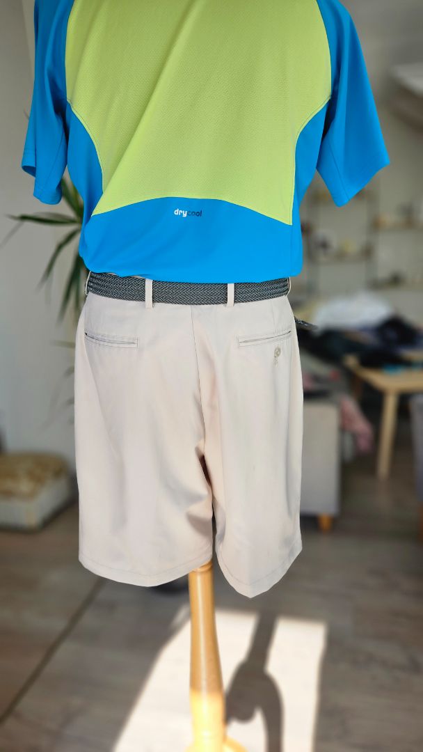 Golf shorts, W34, Walter Hagen
