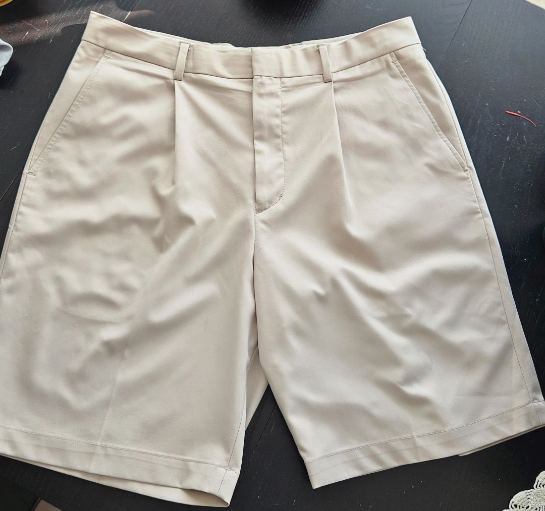 Golf shorts, W34, Walter Hagen