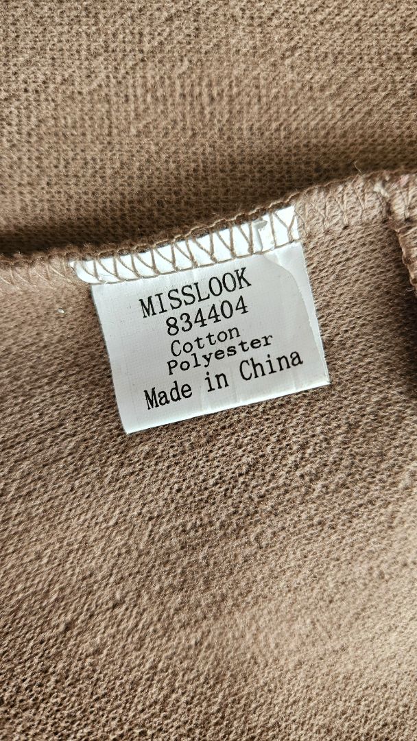 Ullarjakki, M, Miss Look