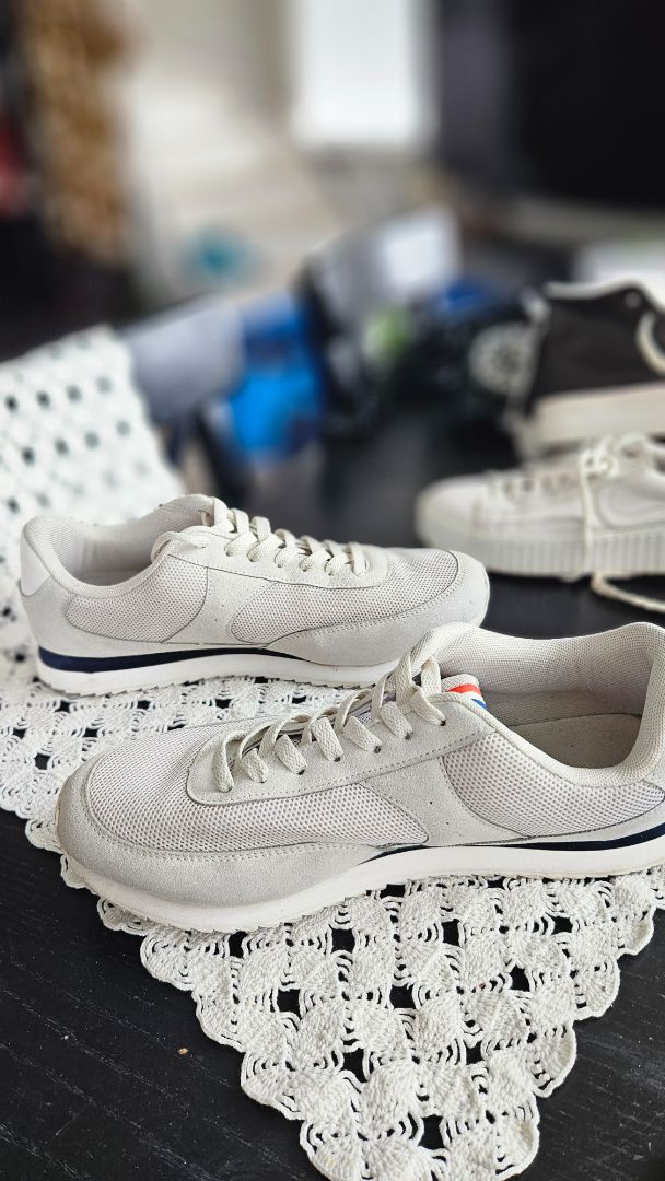 Sneakers, EUR 45, Lefties