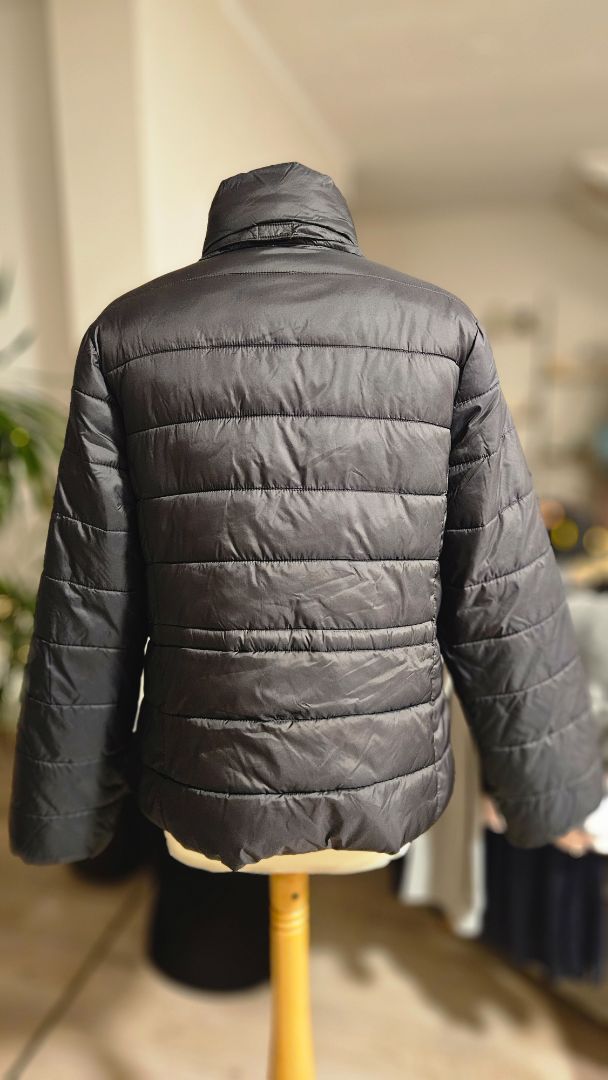 Létt dúnúlpa, EUR 42