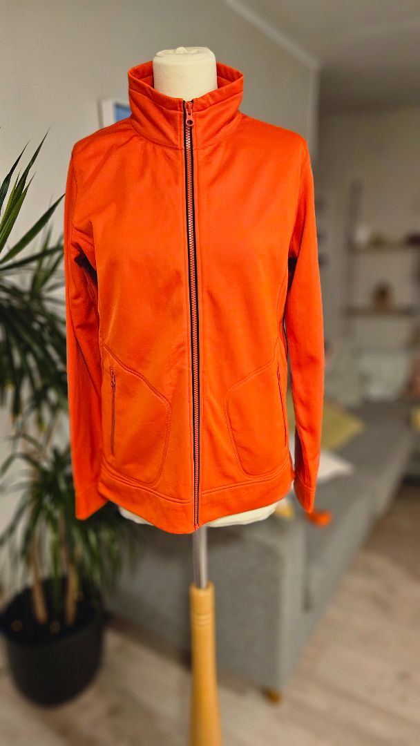 Outdoor sweater, EUR 40