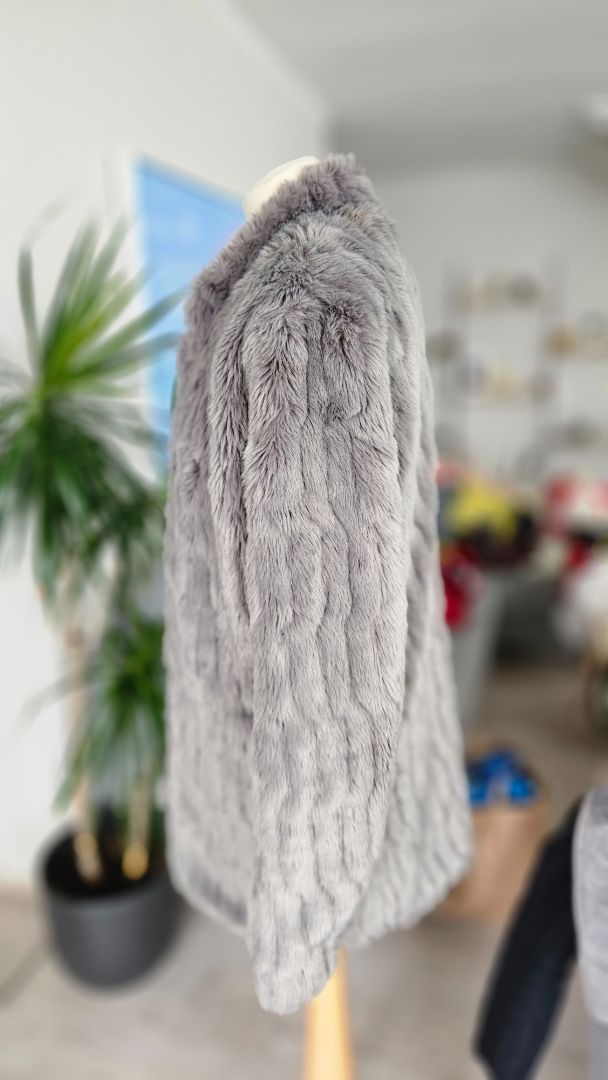 Faux Fur jacket, S