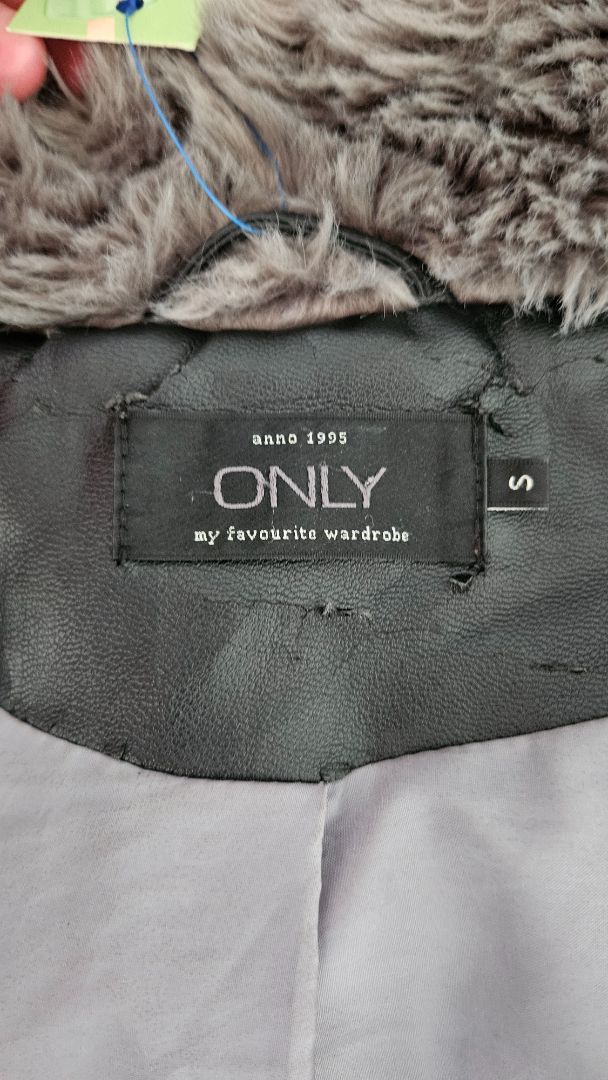 Faux Fur jacket, S