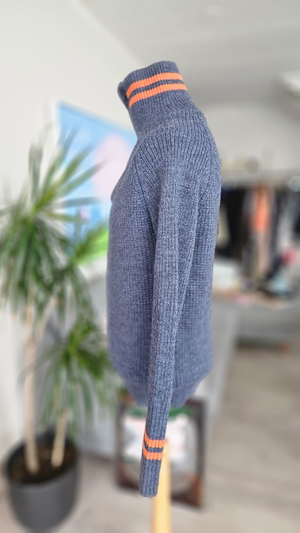 Thick sweater, L, Devold