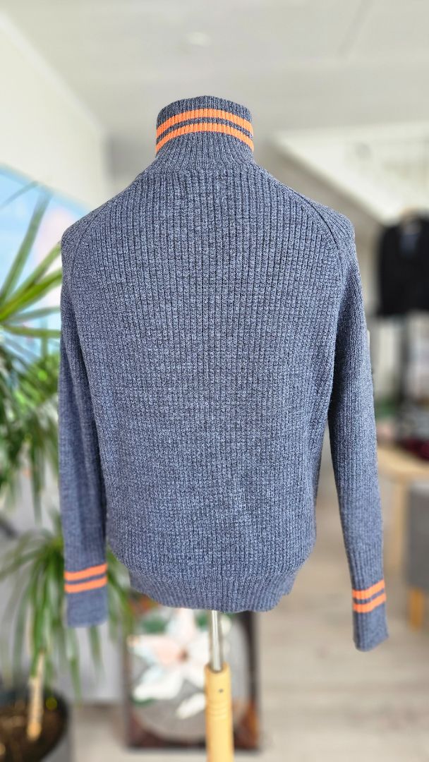 Thick sweater, L, Devold