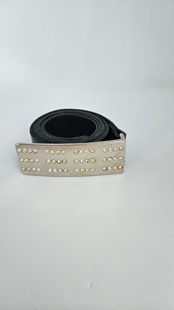 Leather belt, 106