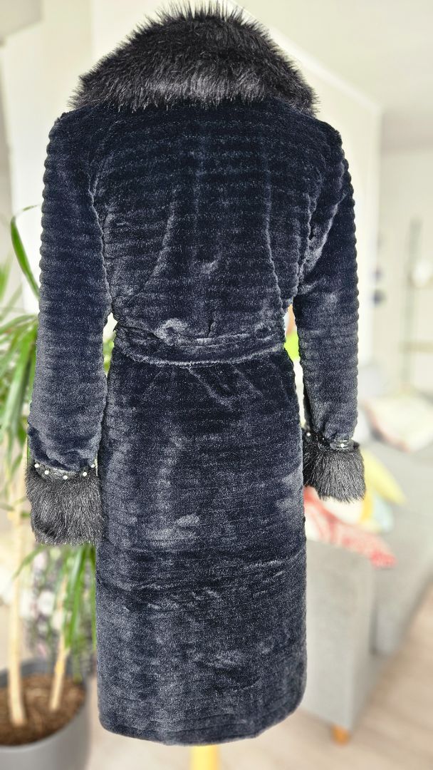 Vintage fur coat, S, Best time
