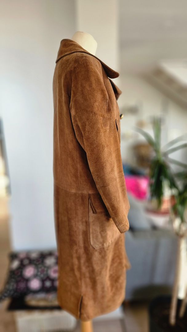 Vintage suede coat (1964), M