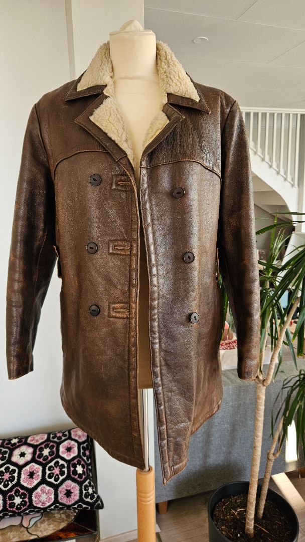 Vintage leather mocha jacket, EUR 38, Söörmarkken