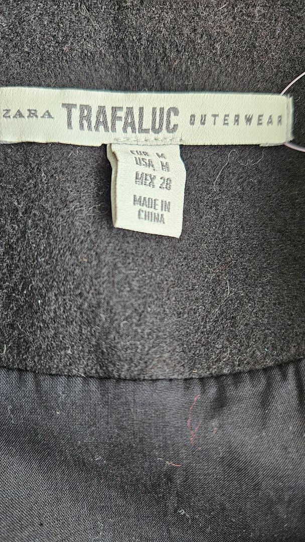 Faux Fur vest, M, Zara