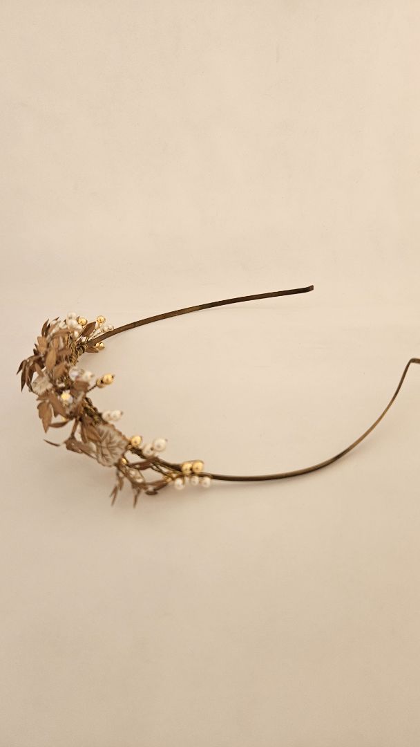 Bridesmaid hair clip (vintage)