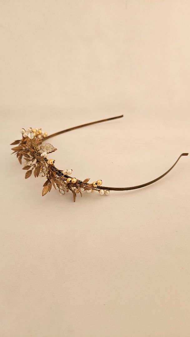 Bridesmaid hair clip (vintage)