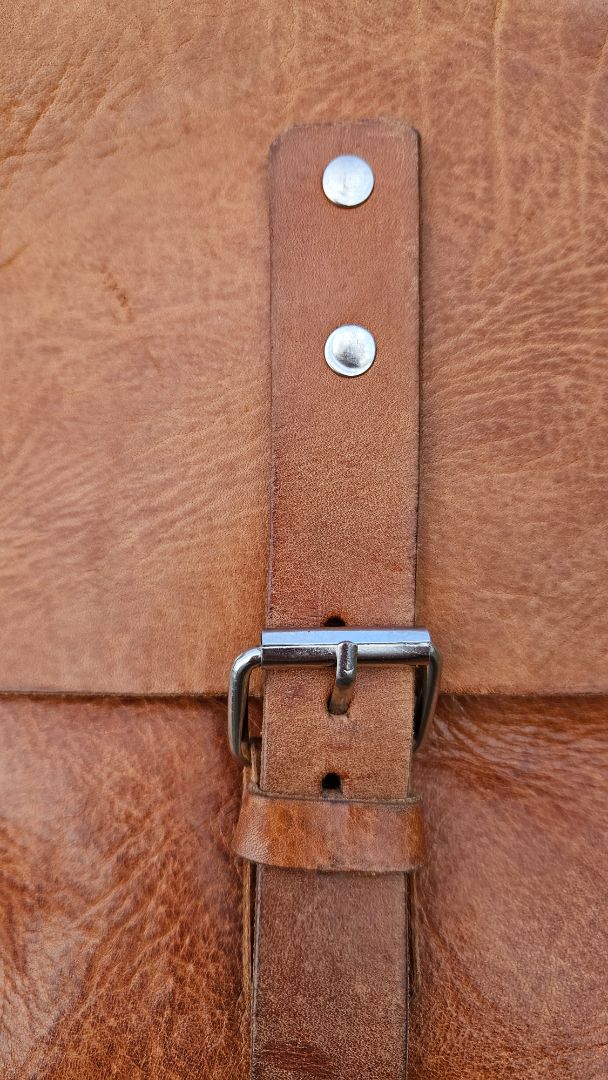 Brown leather bag