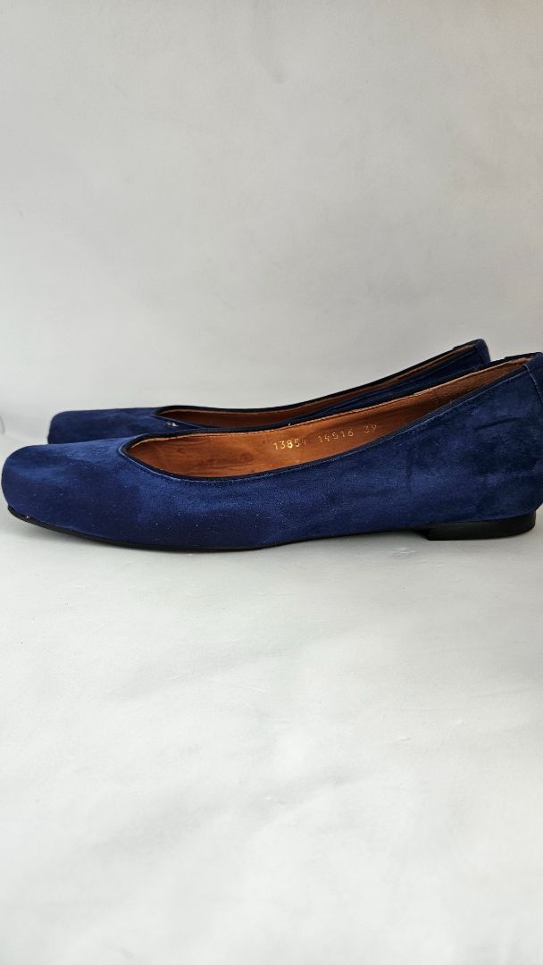 Blue suede ballerina shoes, Eur 39, Billi Bi