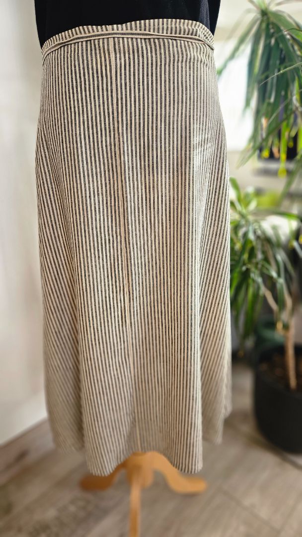 Wrapped linen skirt, M, Lindex