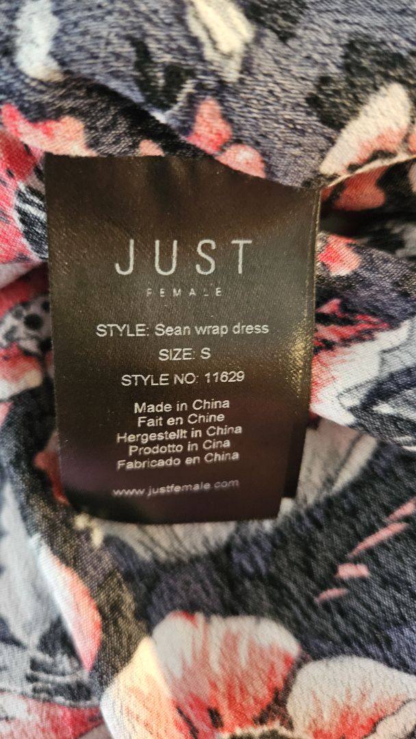 Vafinn kjóll, S, Just