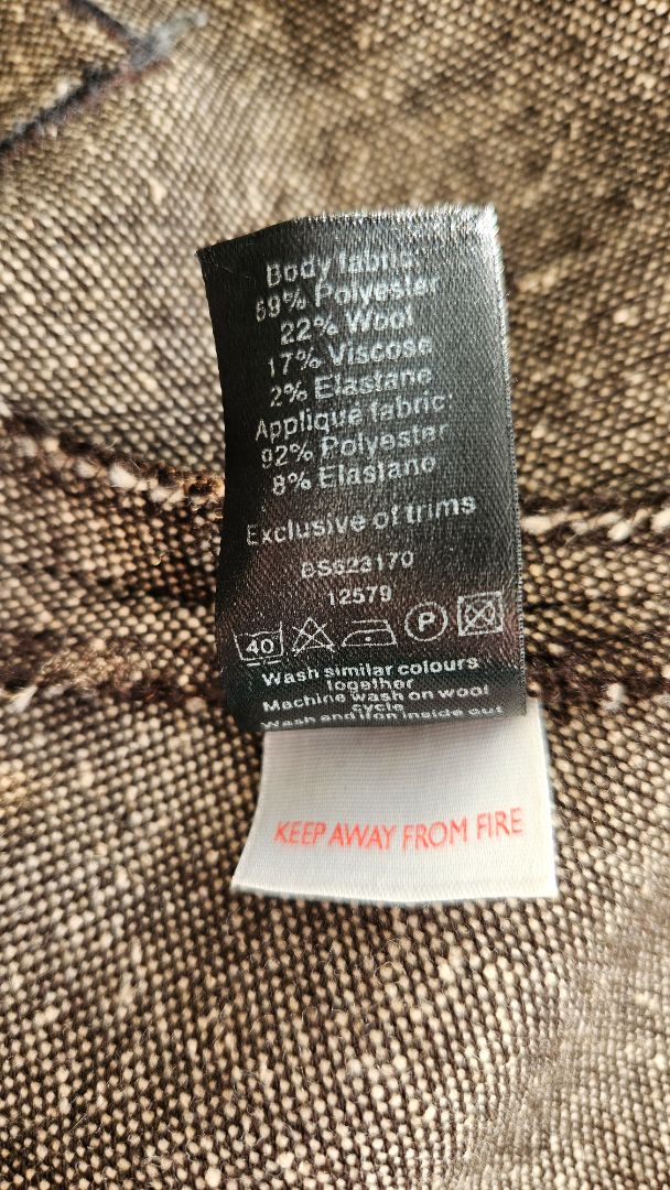 Ullar pils A-snið, EUR 42, F&F