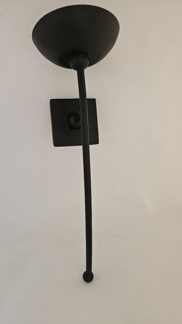 Wall candle holder