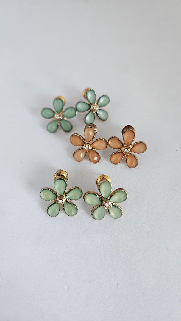 Sett af 3 blóma eyrnalokkum, Forever21