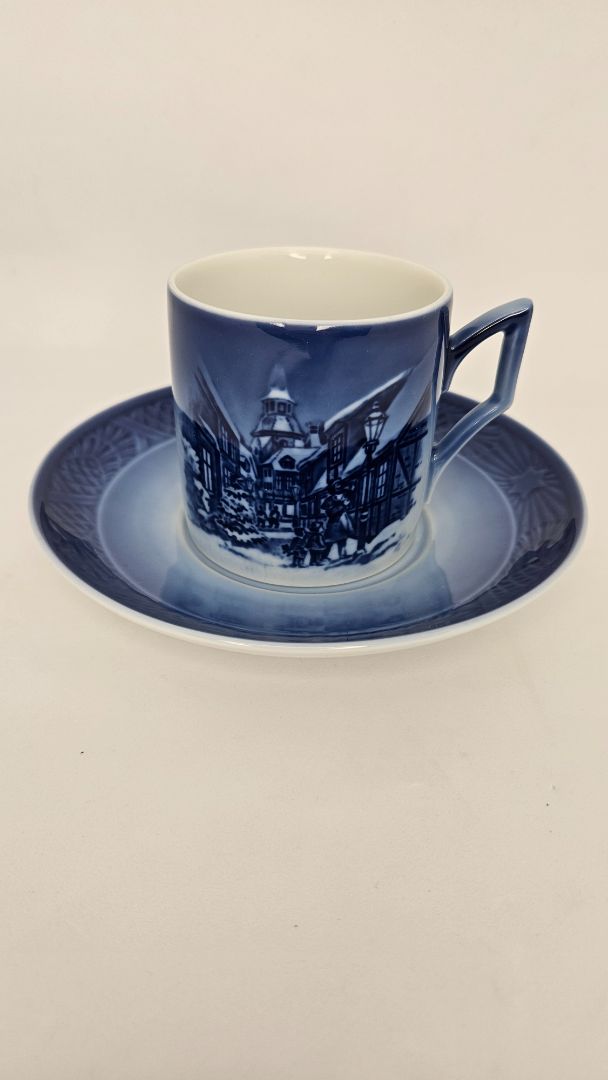 Cup & Saucer 1996 (collector's item), Royal Copenhagen