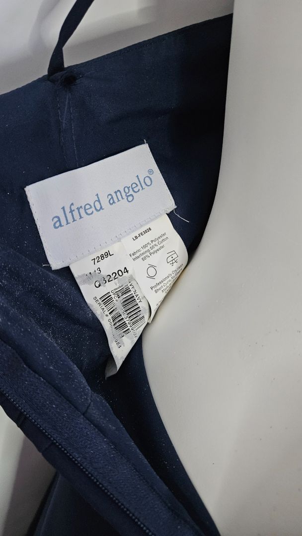 Long dress, EUR 44, Alfred Angelo