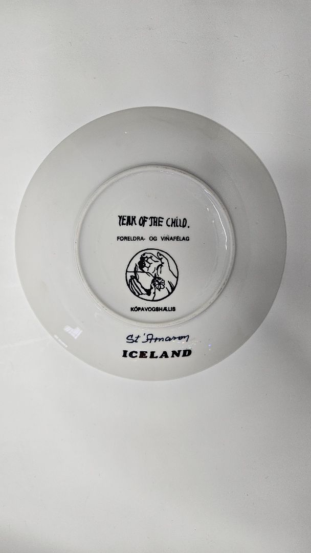 Barnaárið 1979, St. Árnason Iceland