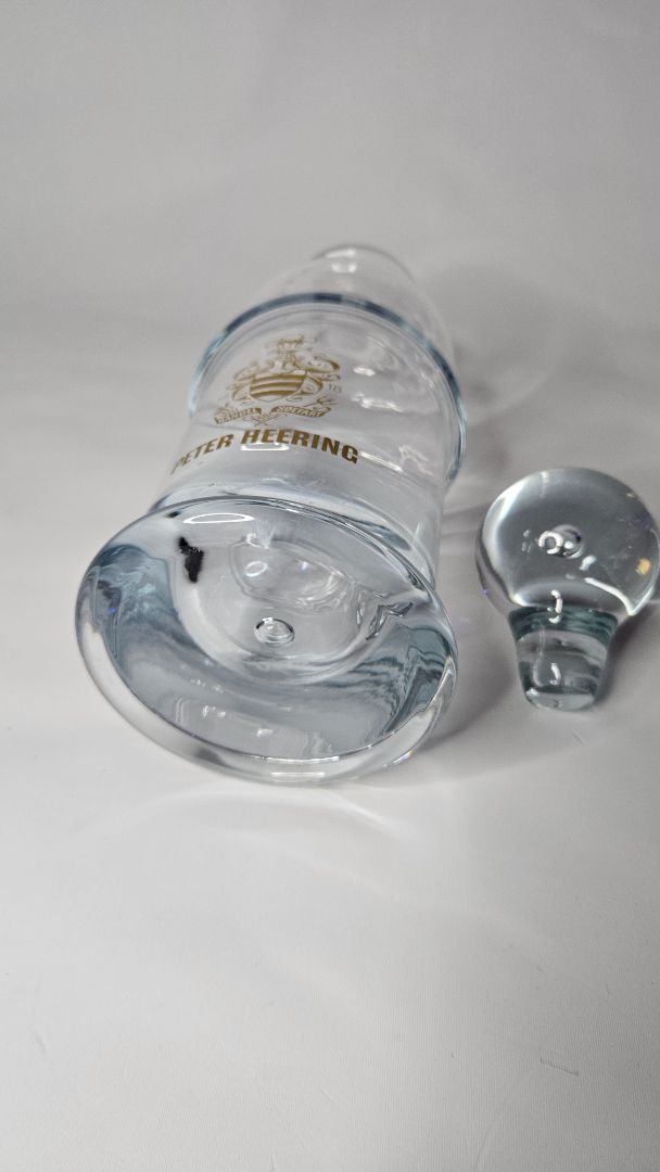 Gler karafla, Peter Heering