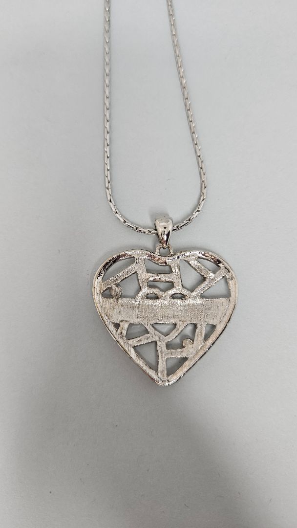 Heart necklace