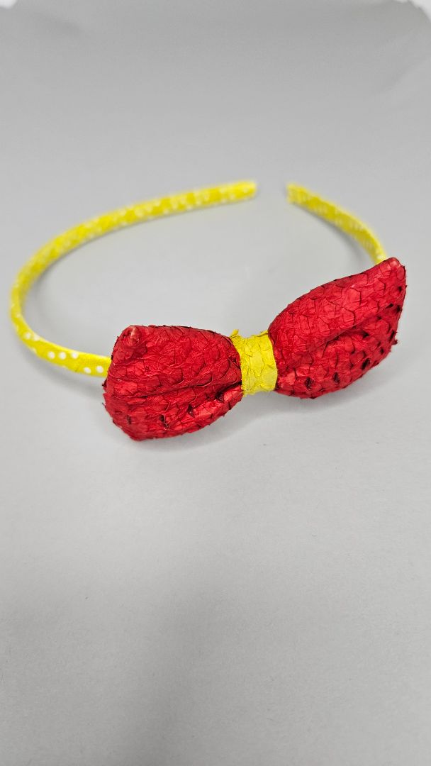 Hair clip made of fish roe